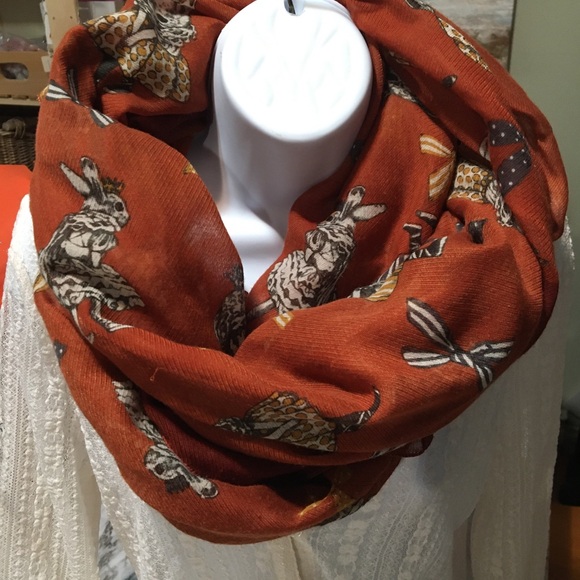 Accessories - Elegant Animal Print Scarf in Rust